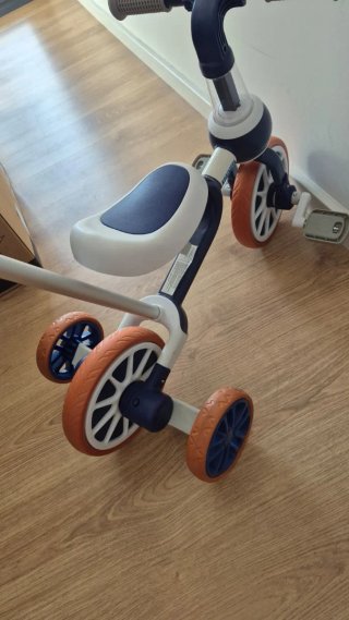 Triciclo 4 en 1 para niños