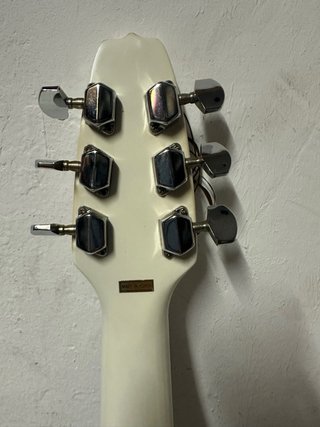 Guitarra Cort Blanca Acústica