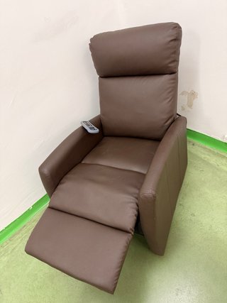 Sillón manual calefactable piel sintética