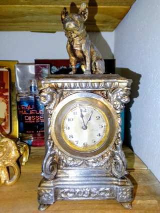 Reloj antiguo