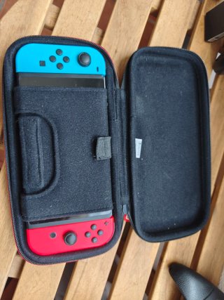 Nintendo Switch + Accesorios