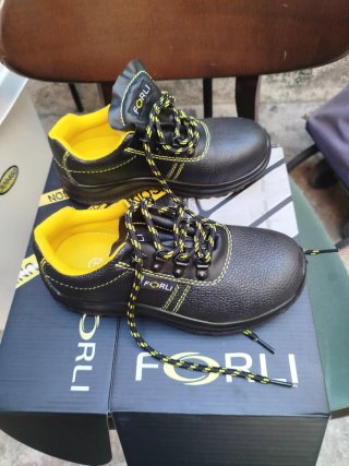 Zapatos de seguridad FORLI negros y amarillos T.39