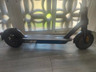 Patinete Eléctrico Xiaomi Essential