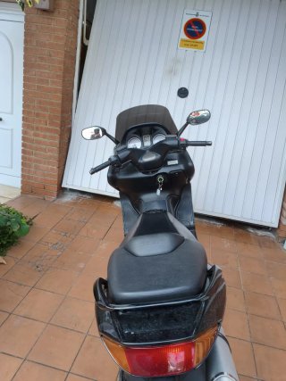 Yamaha TMAX 500 modelo 2007