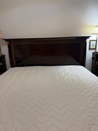 Cama de madera sapeli con somier y colchón