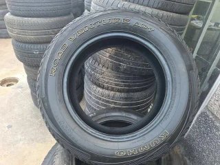 235 60 R17 102V Kumho - 1 neumático km.0