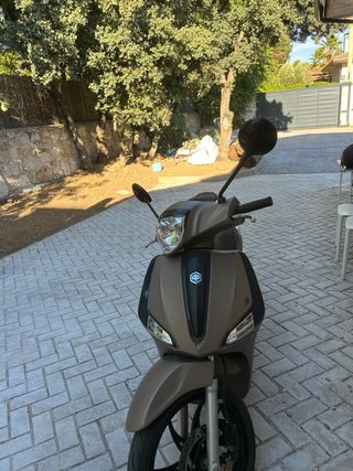 Piaggio Liberty 50S Ciclomotor COMO NUEVA