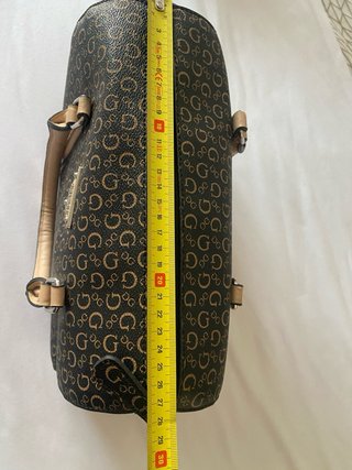 Bolso Guess Original Monogram Marrón y Beige