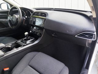 JAGUAR XE 2.0 Diesel RWD Pure 180CV 2017