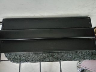 Acuario Negro y Transparente