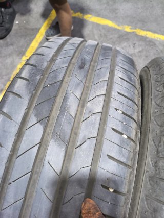 2 Ruedas Bridgestone 225/65/17 102H