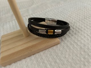 Pulsera Piel Negra Cierre Acero Hipoalergénico