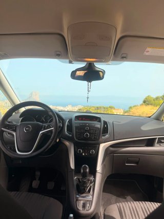 Opel Zafira Tourer 2012 MOTOR recien CAMBIADO