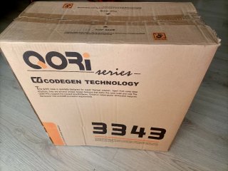 Caja ATX Qori con fuente 500W