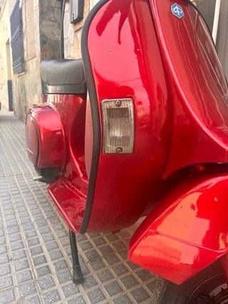Vespa PK 75 XL, Elestar Roja