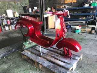 Vespa PK 75 XL, Elestar Roja