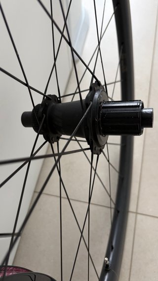 Ruedas Oquo RP45 LTD Carbono