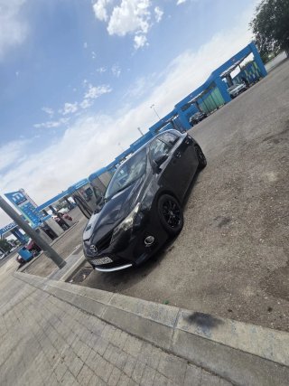 Toyota Auris 2013
