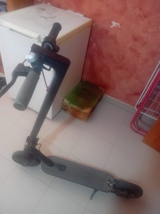 Lote 2 Patinetes: Joyor H1 y Xiaomi M365
