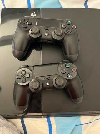 PS4 (PlayStation 4) Negra