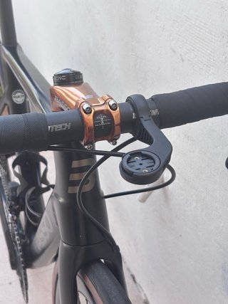 Basso Astra 2022 Carbono