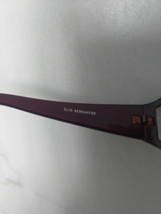 Gafas de sol marrones