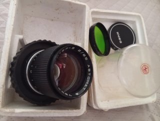Obiettivo fotografico Jupiter 9 per fotocamere Kiev 10-15
