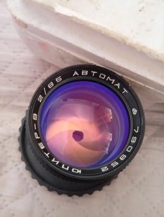 Obiettivo fotografico Jupiter 9 per fotocamere Kiev 10-15