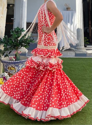 Traje de Flamenca Coral con Flecos T 34