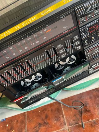 Radio Mitsuri con Doble Cassette y Ecualizador