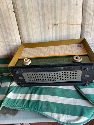 Radio Pitmom Beige/Marrón