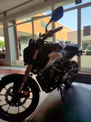 Honda CB125R Naked