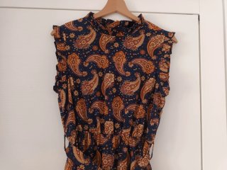 Vestito leggero fantasia paisley