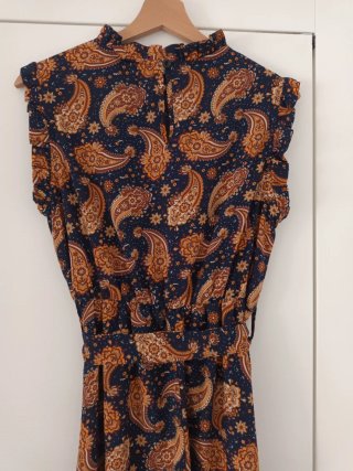 Vestito leggero fantasia paisley