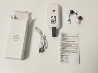 Auriculares TWS con base cargador inalámbrica