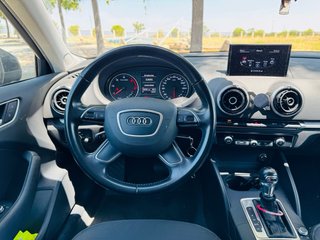 Audi A3 1.6 TDI sportback S tronic attracted