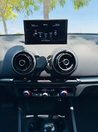 Audi A3 1.6 TDI sportback S tronic attracted