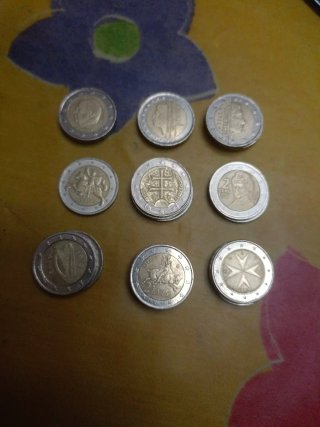 Intercambio monedas de 2€ de diferentes países