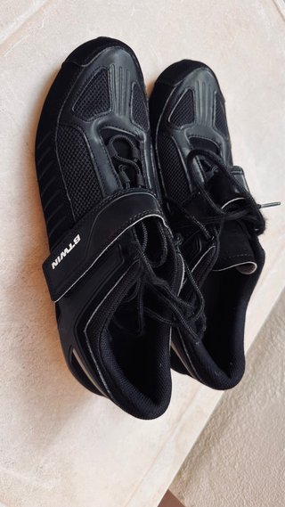Zapatos de Spinning Decathlon Talla 43 Negros