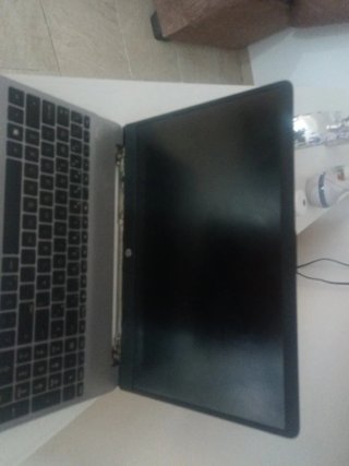 Ordenador portátil HP gris