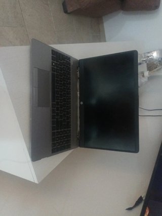 Ordenador portátil HP gris