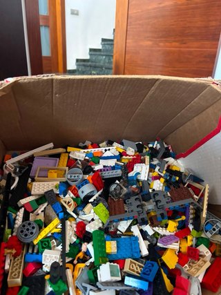 Caja grande de piezas LEGO surtidas – buen estado