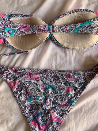 Bikini estampado paisley