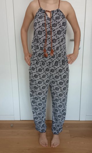 Tuta jumpsuit fantasia bianco e nero