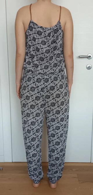 Tuta jumpsuit fantasia bianco e nero