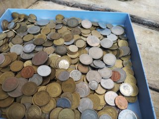 Lote de monedas antiguas y modernas son 2,600 gram