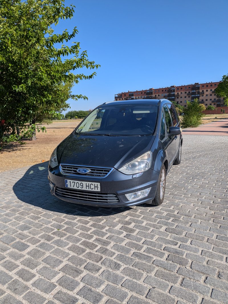 Ford Galaxy 2010 Titanium 2.0 TDCI 163cv 7 plazas - foto 1