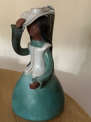 Figura Edición Limitada Elisa