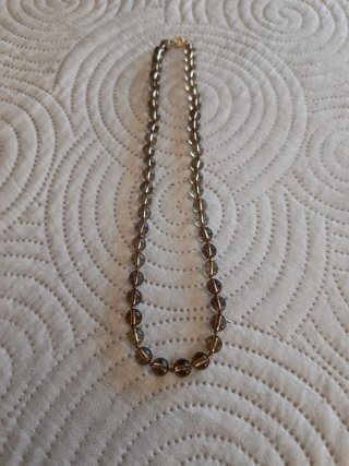 Collar de cuarzo ahumado
