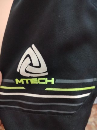 Chaqueta Mtech Hombre Negra
